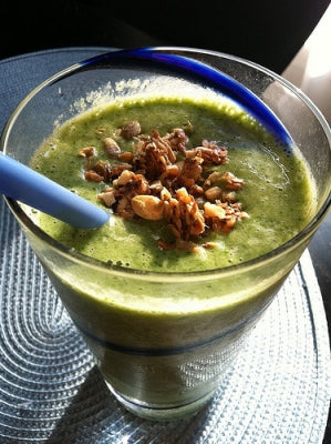 Mango-Almond Smoothie