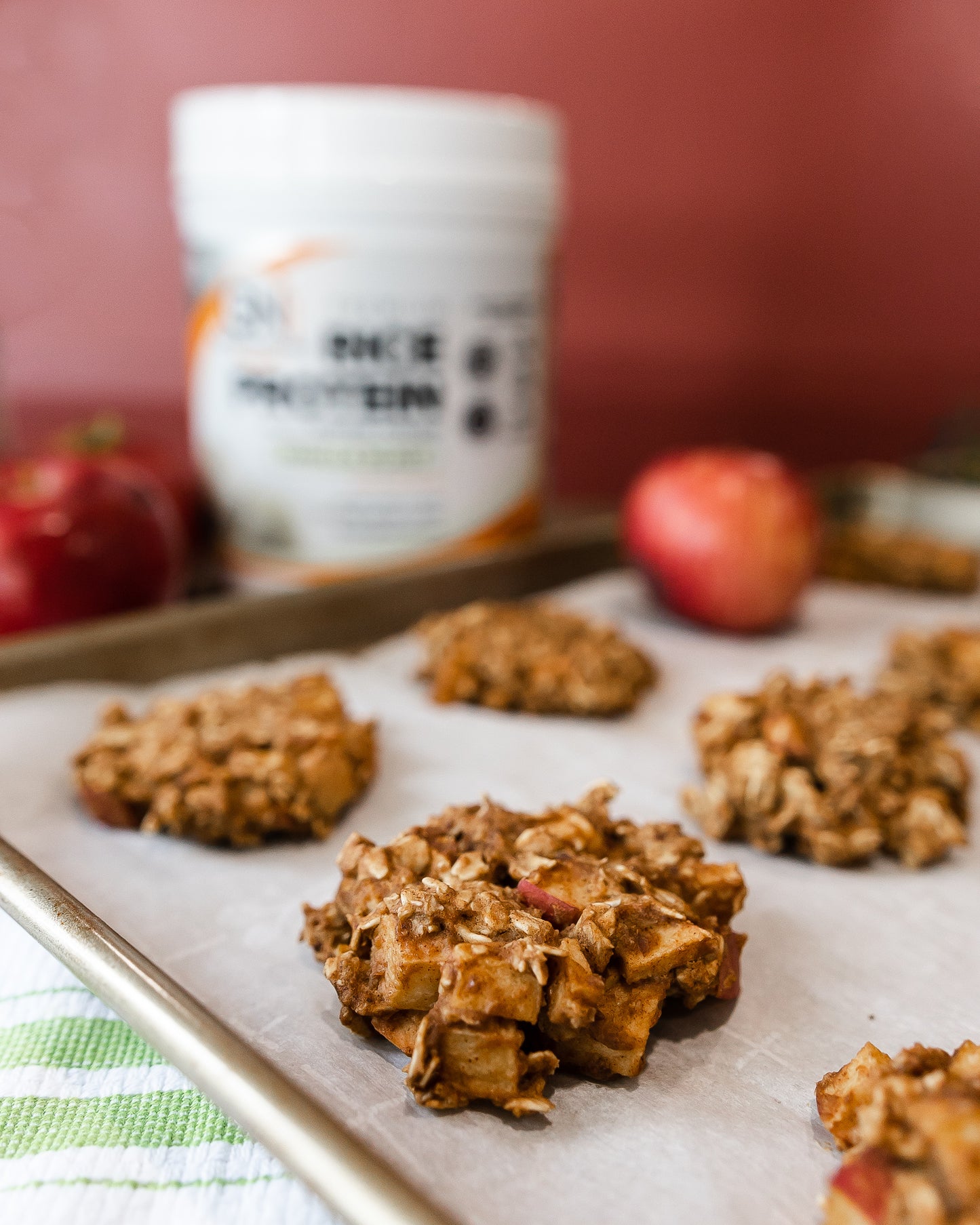 healthy apple cinnamon protein cookies