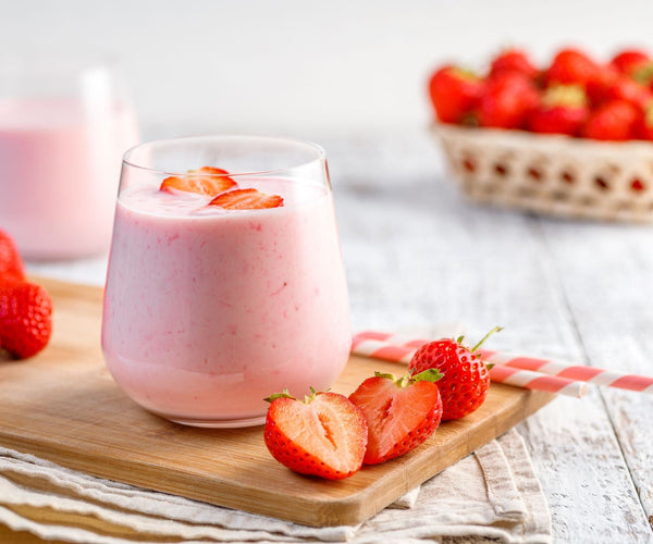 Easy Strawberry Protein Smoothie – Growing Naturals