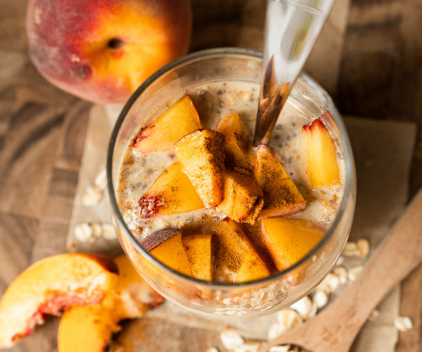 Spiced Peach Cobbler Overnight Oats (High-Protein & Vegan) – Growing Naturals