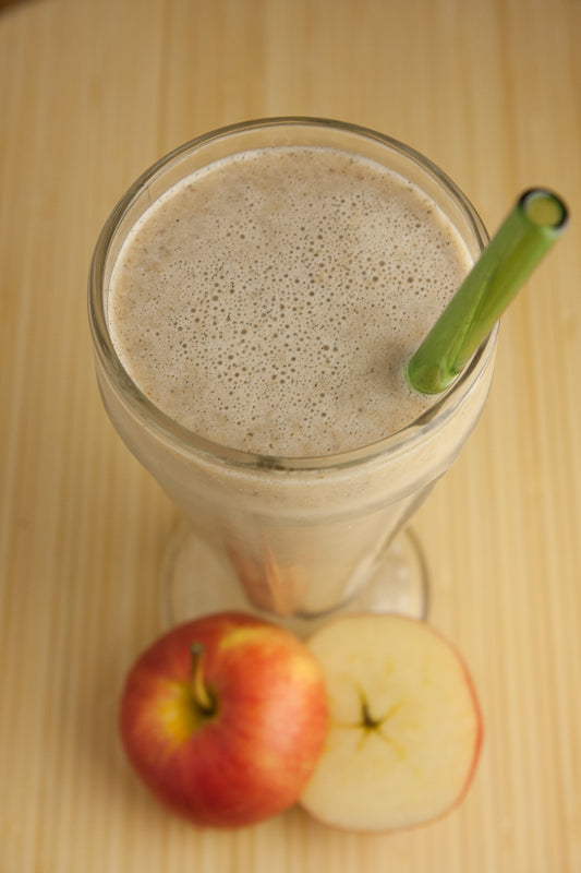 Growing Naturals' Apple Pie Milk Shake